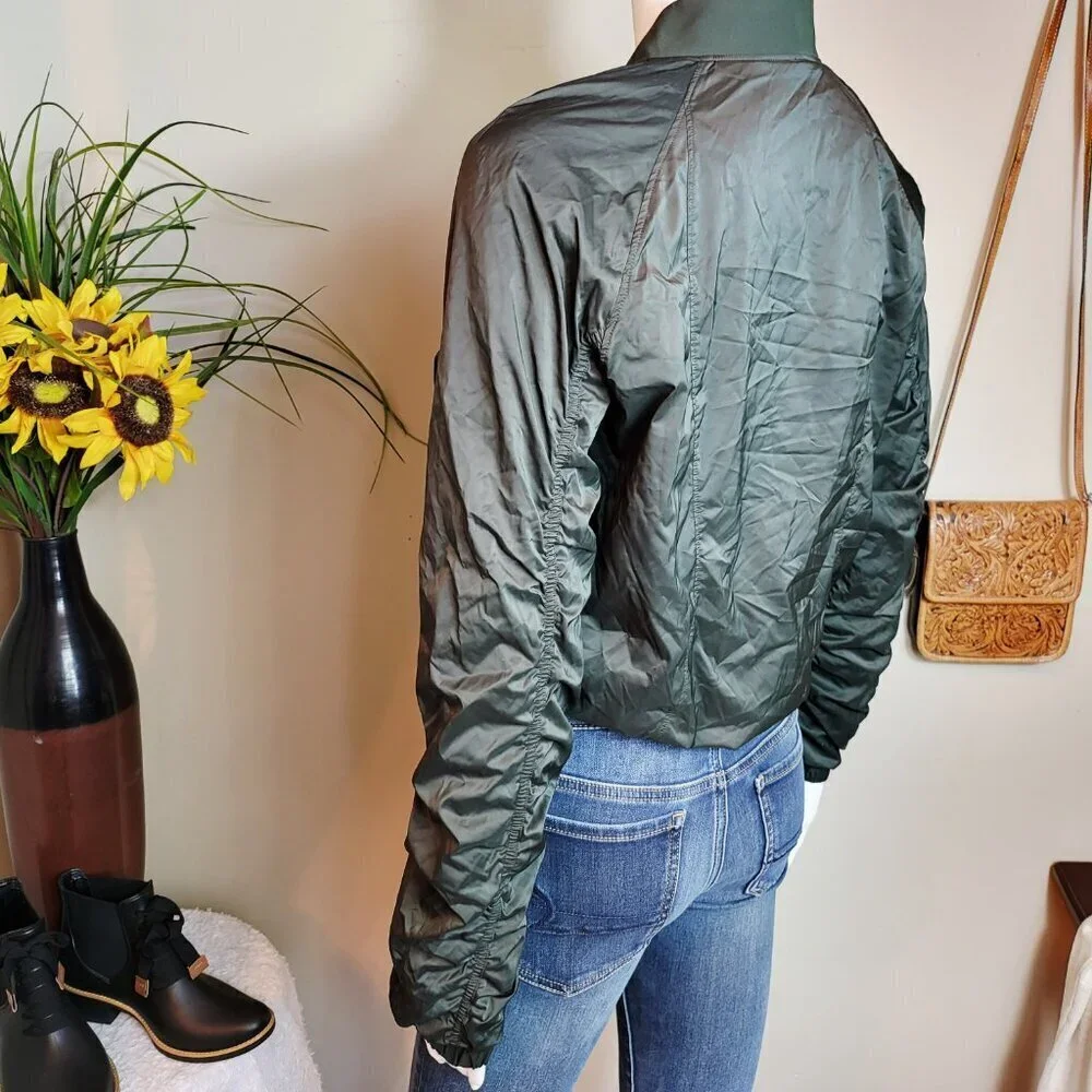 Lululemon above the clouds jacket